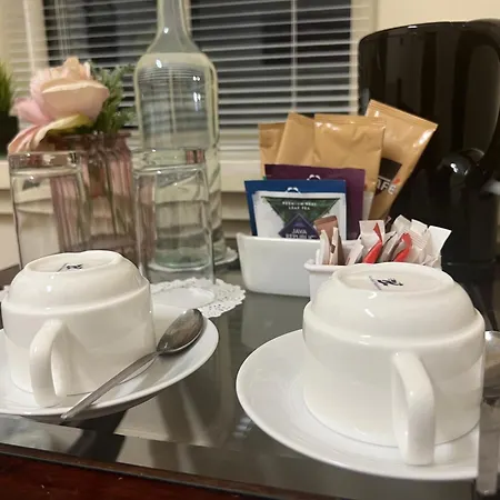 Bed & Breakfast The Coach House